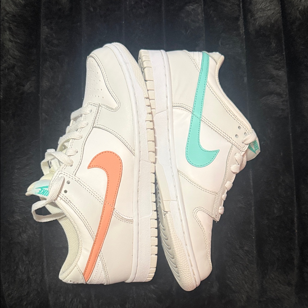 Nike Dunks (Gs) Sneakers White With Orange And Teal Accents